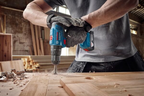 BOSCH GSB 183-Li Cordless Battery Powered Impact Drill/Drivers With 1 Battery | 18 Volts | 1815 RPM | Maximum Power 850 Watts | Item Torque 56 Newton Meters | Blue | 1 Year...